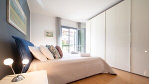 1 室のベッドルーム、アイロン / アイロン台、WiFi (無料)、ベッドシーツ