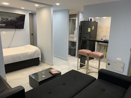 Apt new Superfurnished 2tv 4 Beds.