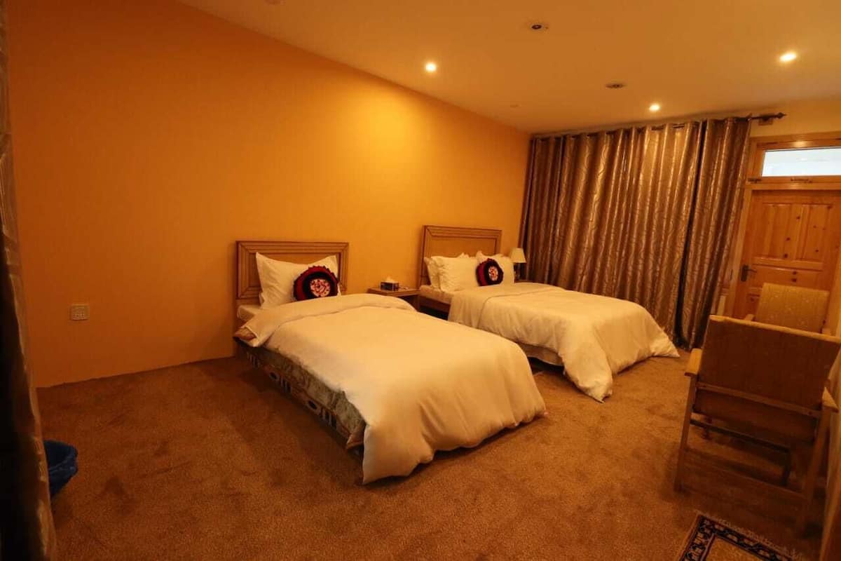 Deluxe kamer | Een strijkplank/strijkijzer, gratis wifi, beddengoed