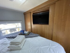 2 soverom, wi-fi (inkludert) og sengetøy