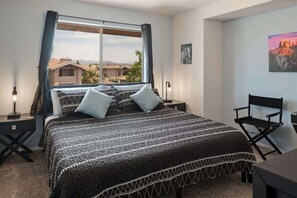2 bedrooms, desk, iron/ironing board, free WiFi