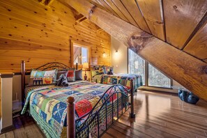 3 quartos, escrivaninha, berço de viagem, Wi-Fi de cortesia