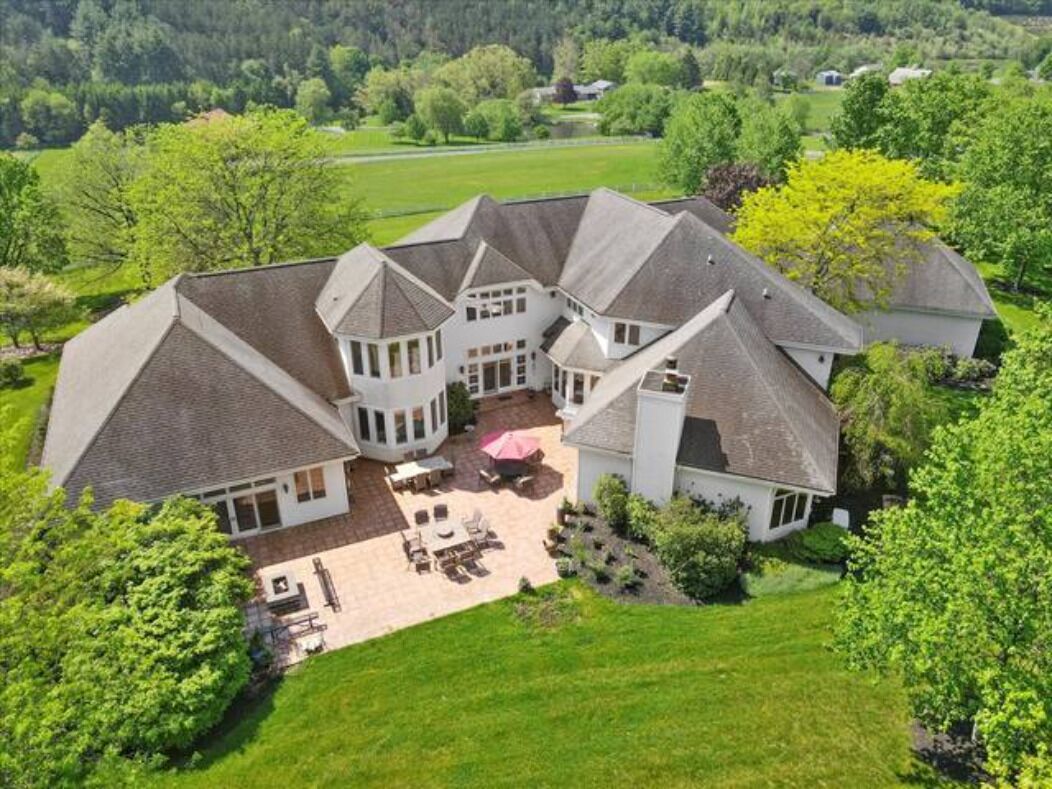 Secluded Shangri-la Villa