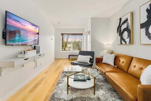 Televisio, työhuone