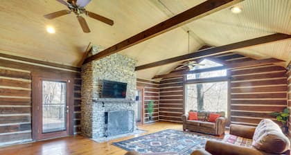 Spacious Prospect Cottage w/ Deck & Scenic Views
