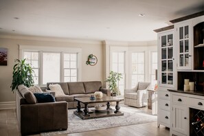 42-inch flat-screen TV with cable channels, TV