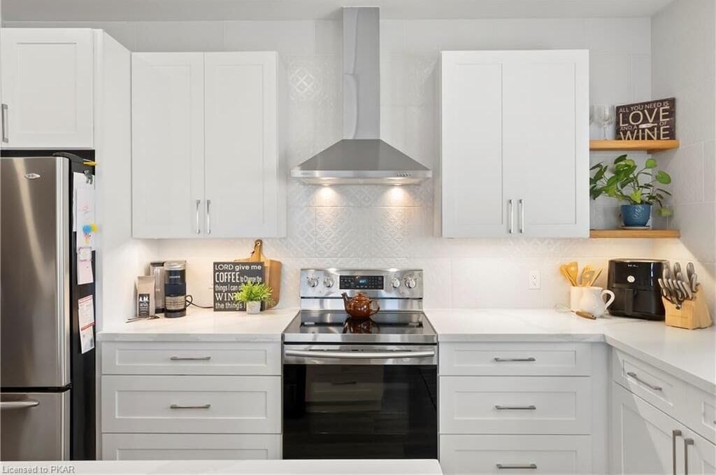 Luxury Modern Cottage Best Sunset at Sturgeon Lake