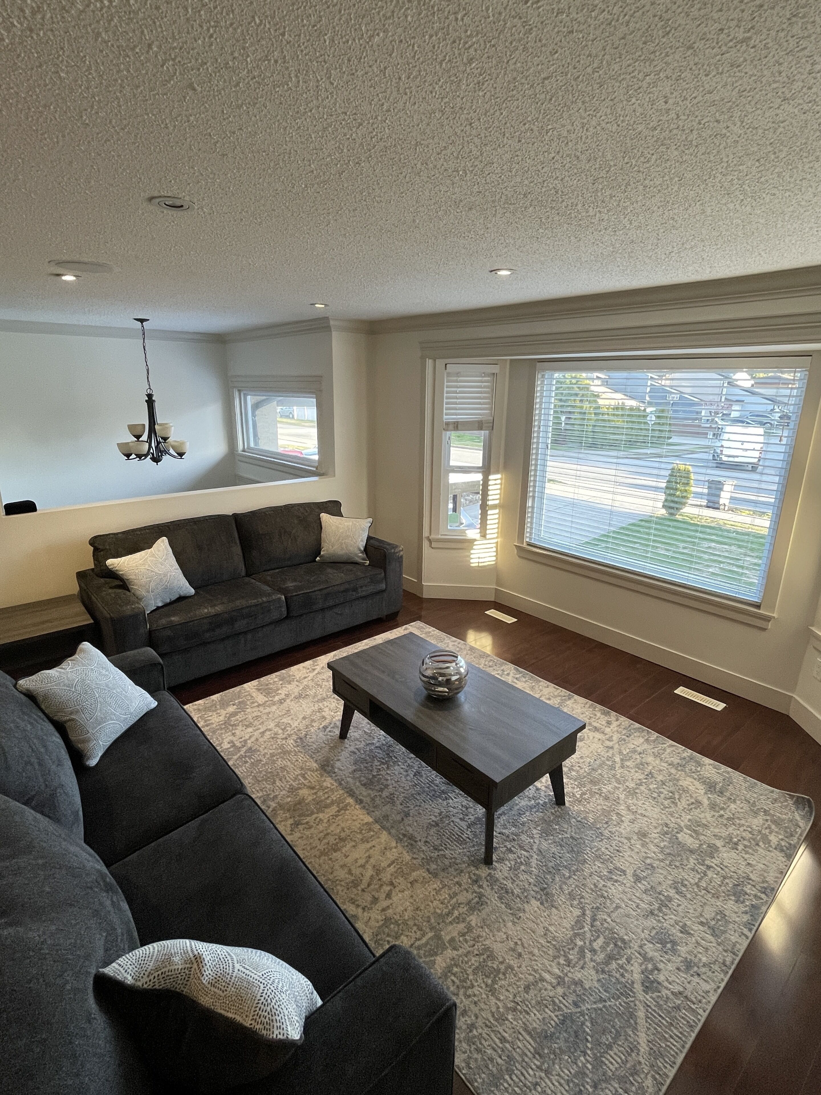 Spacious family home, full privacy & separate entrance! 