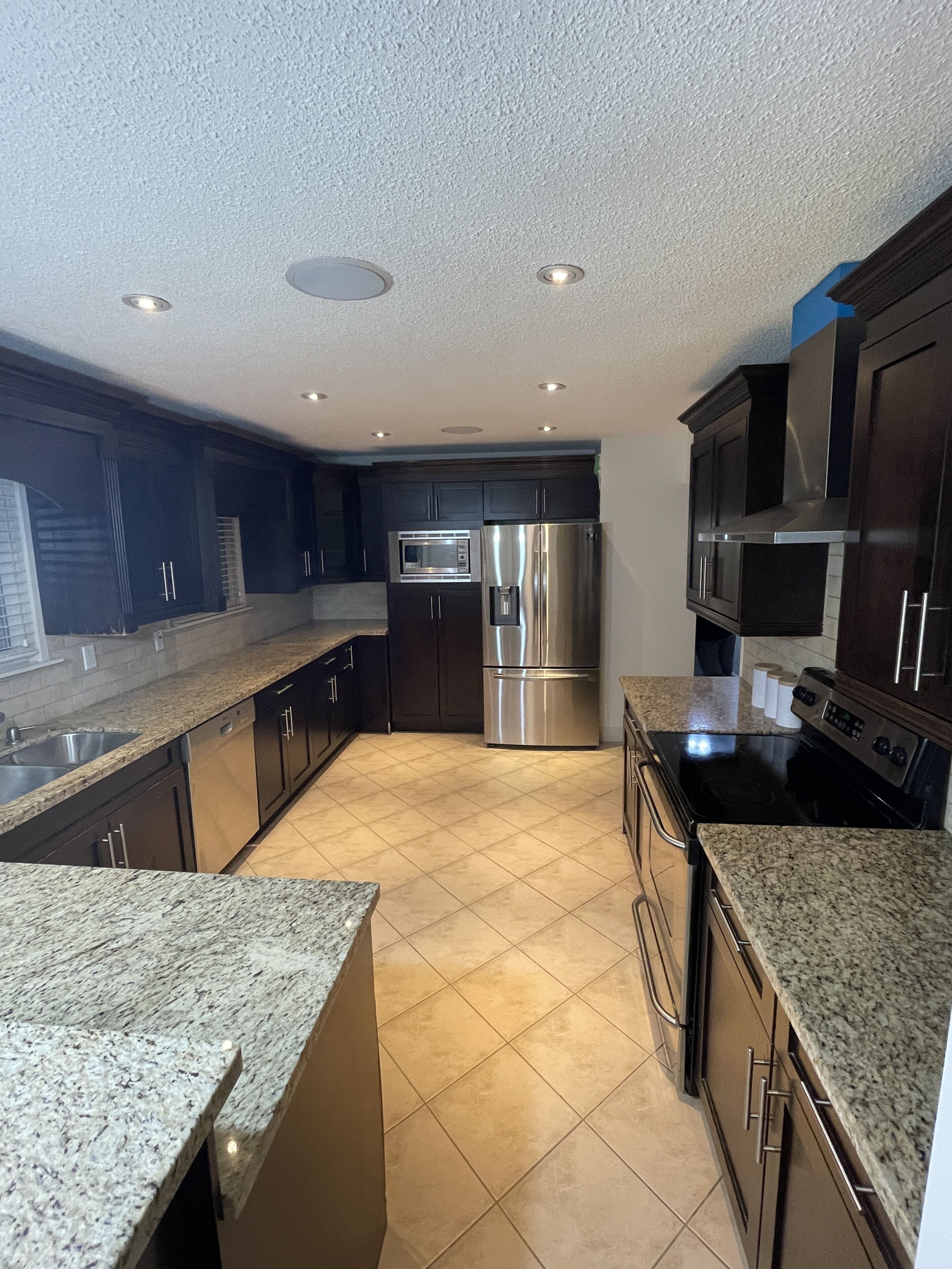 Spacious family home, full privacy & separate entrance! 