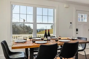 Dining - Amazing harbor/ocean views of Pepperrell Cove (Kittery)