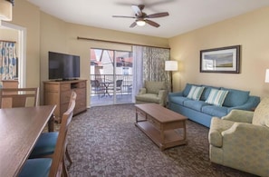 Tv, videospil, dvd-afspiller, bordtennisbord