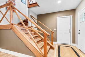 Interior - Sunset Serenade in the Country (Eighty Four)