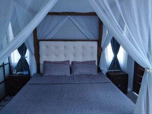 3 Schlafzimmer, Zimmersafe, Schreibtisch, kostenloses WLAN