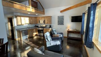 Smart TV, books, stereo