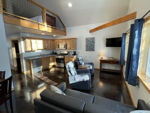 Soldotna Kenai Moose Lane Cottages # 3  Central to Kenai and Soldotna.