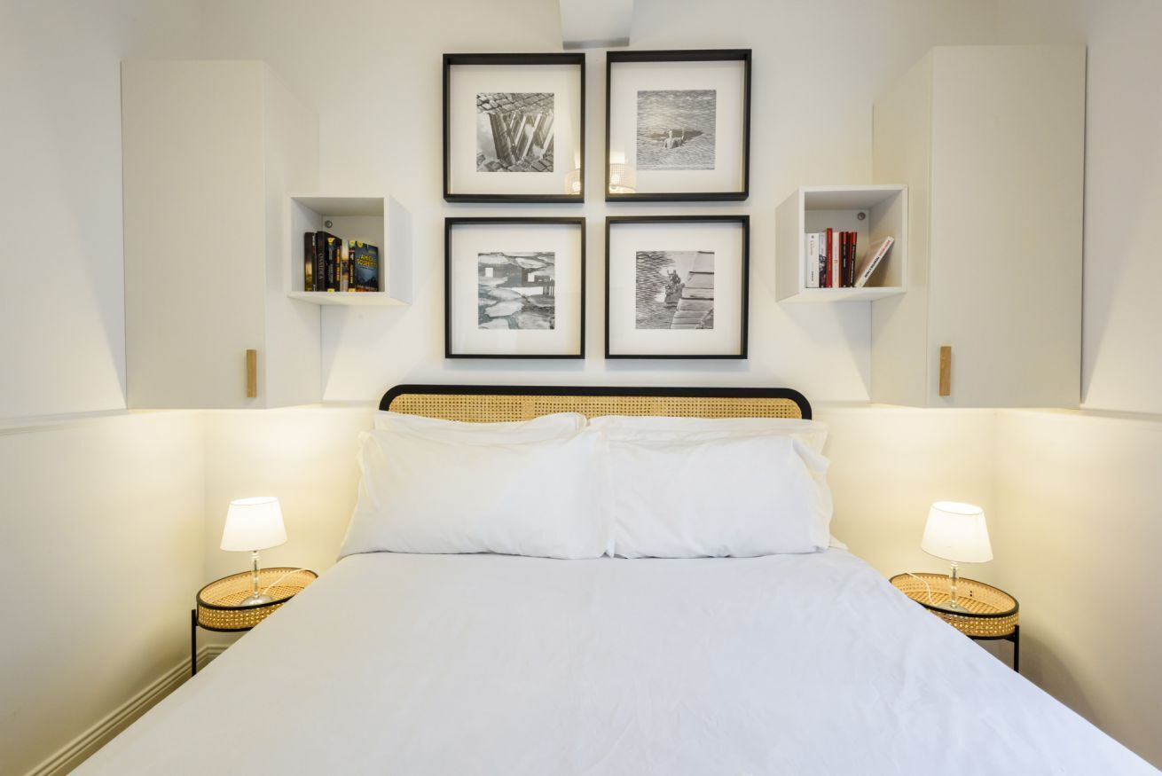 1 chambre, bureau, fer et planche à repasser, Wi-Fi