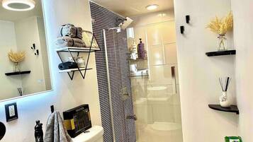 Haartrockner, Handtücher