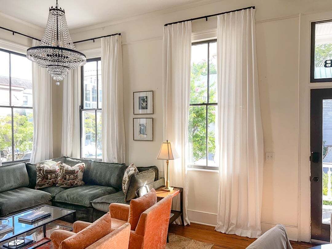 The Manor On Spring 91 B- Immaculately Restored Historic Victorian Home In Downtown Charleston - Charleston, SC
