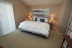 4 bedrooms, Internet, bed sheets