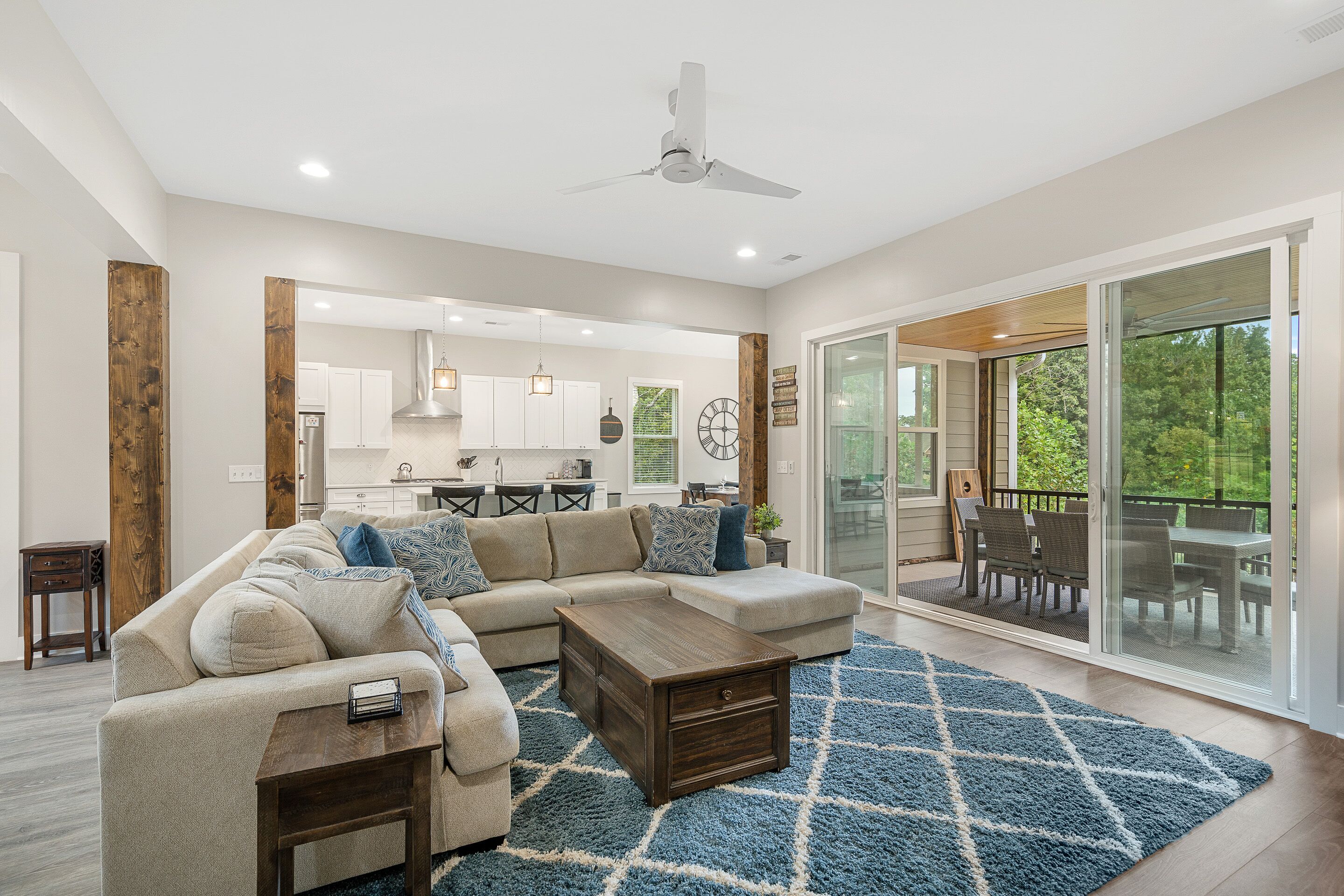 Overlook Cove - Basketball, board games, kayaking, and more!