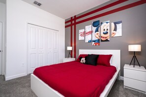 5 Schlafzimmer, Reisekinderbett, WLAN, Bettwäsche