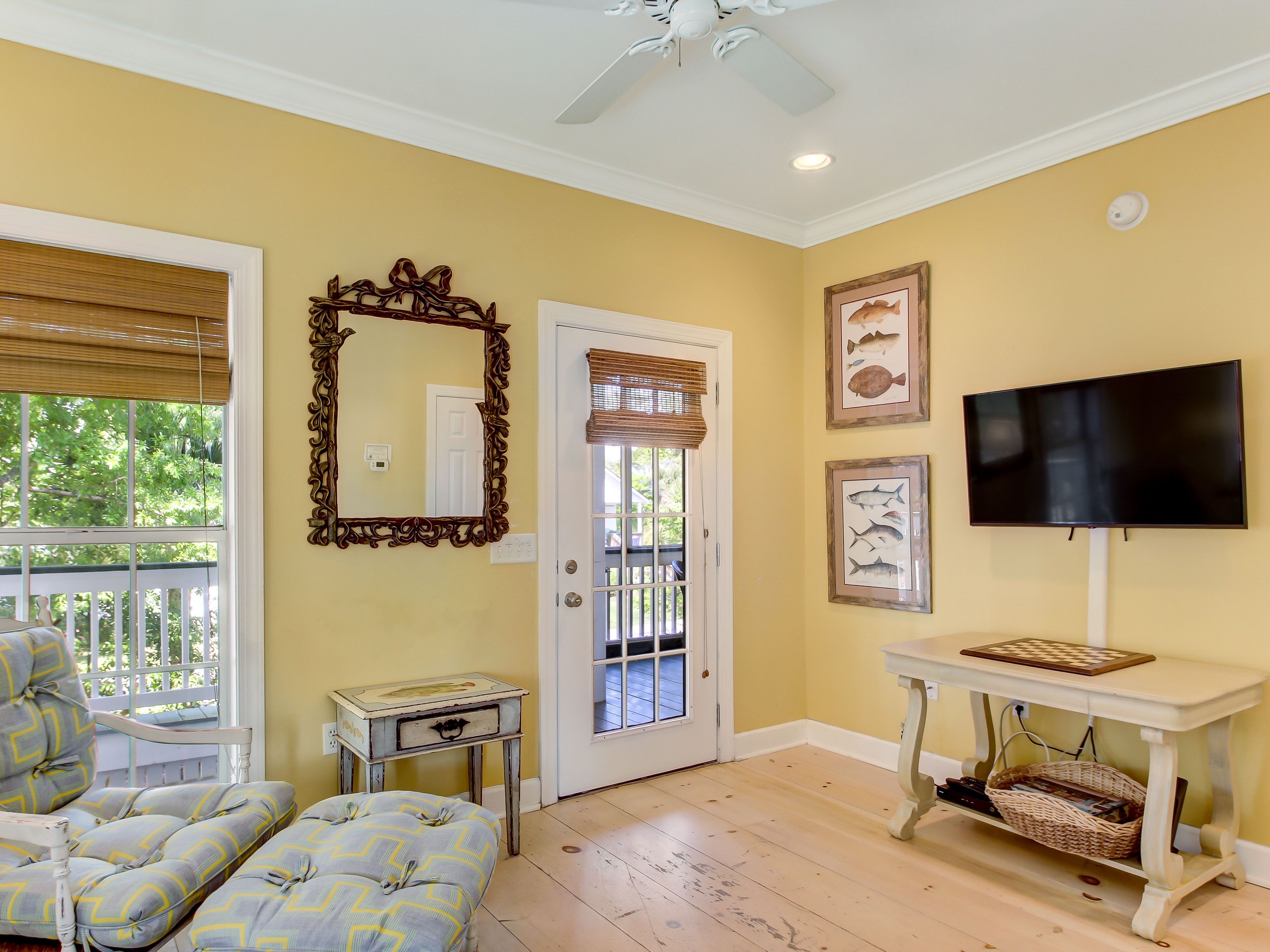 Charming Beach Cottage on South Tybee, 3 Blocks to Beach, Heated Pool Access