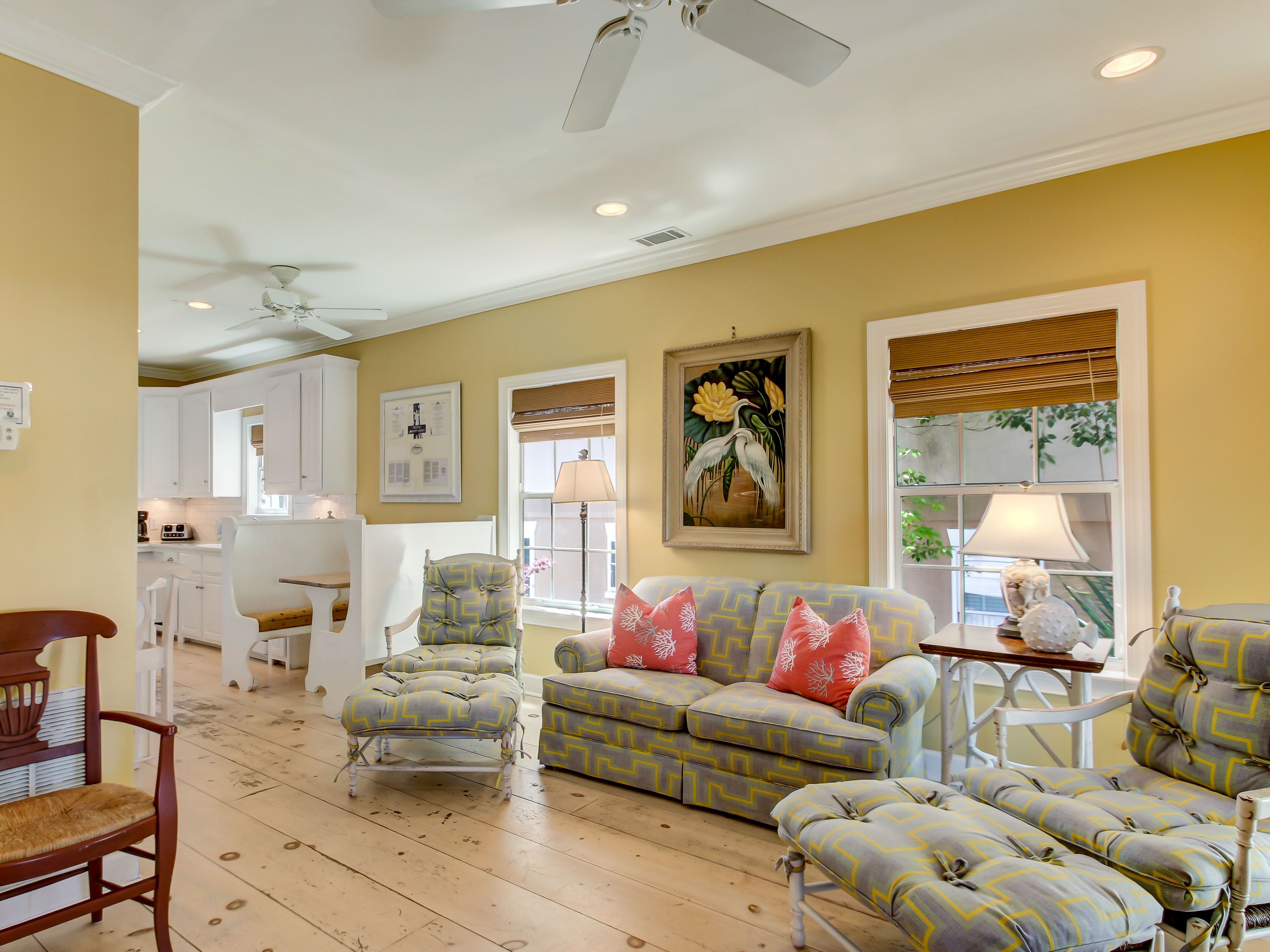 Charming Beach Cottage on South Tybee, 3 Blocks to Beach, Heated Pool Access