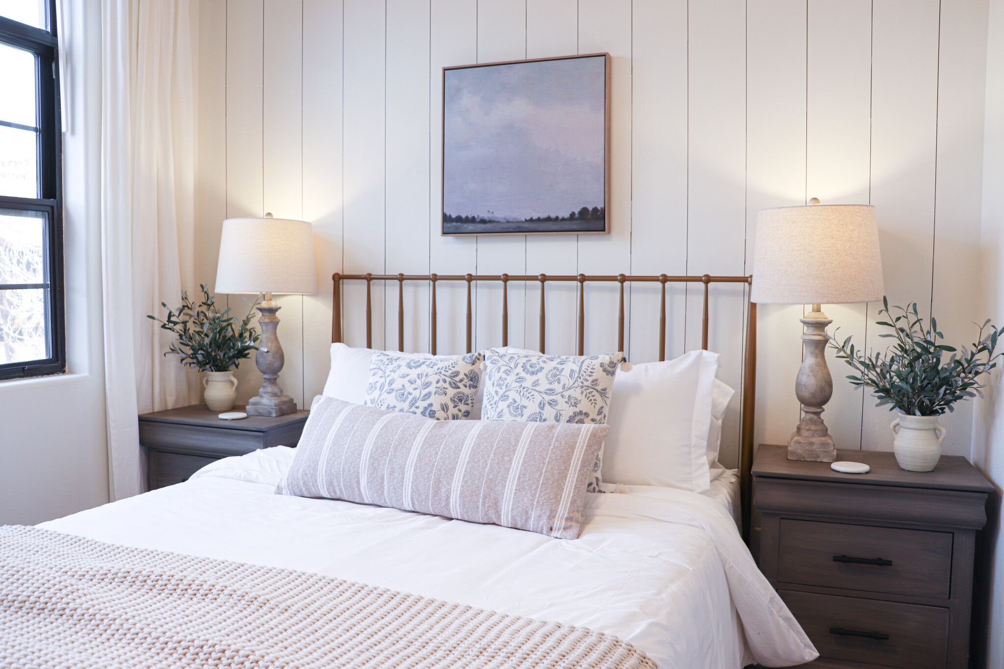 New Getaway Retreat w/King Bed and LOTS of Amenities in the White Mountains