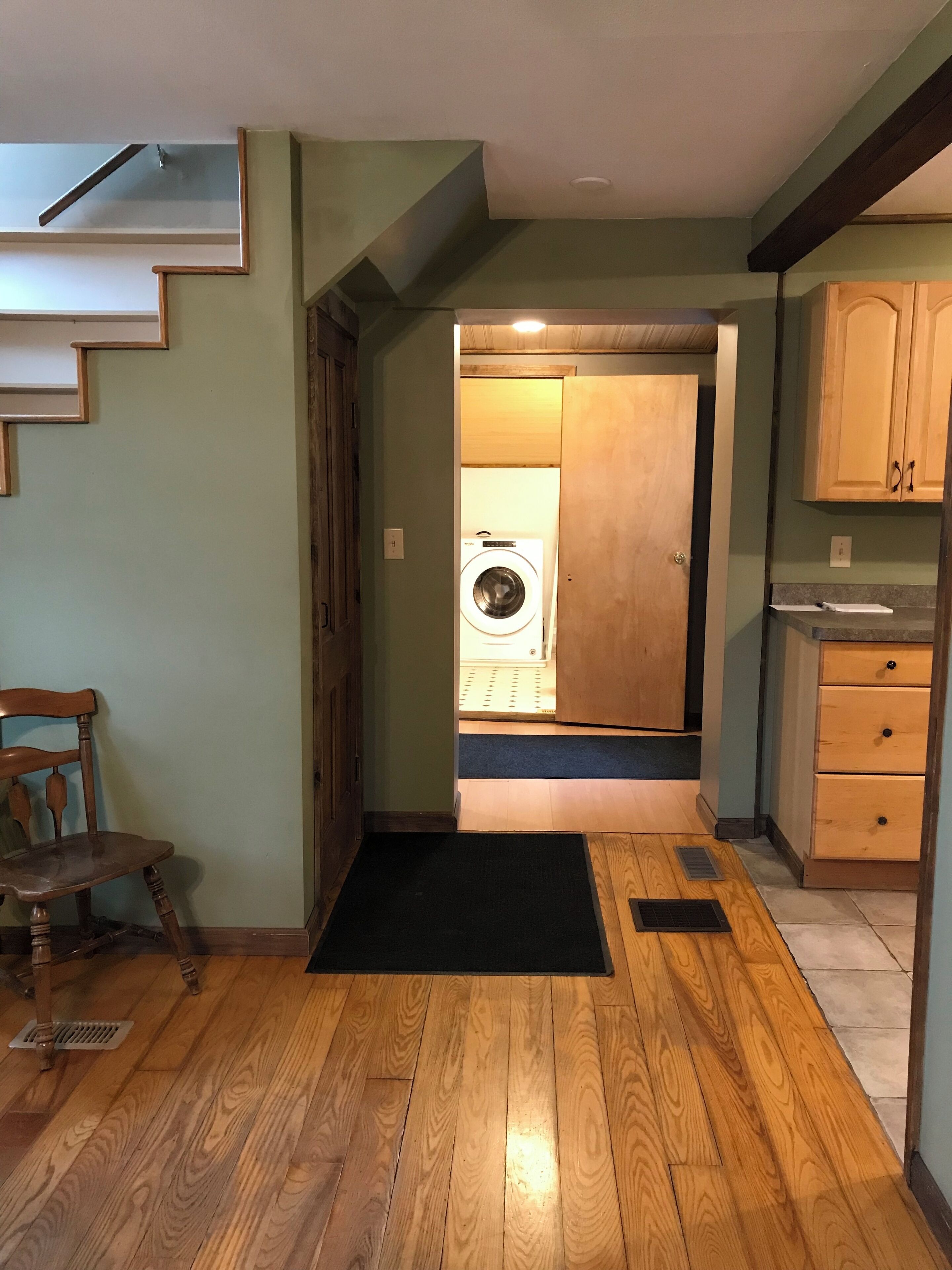 Convenient Country Home