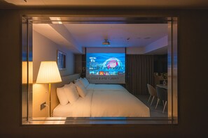 Family Aqua Suite Twin | ห้องน้ำ | อ่างอาบน้ำแบบแช่ตัว, ของใช้ในห้องน้ำระดับพรีเมียม, ไดร์เป่าผม