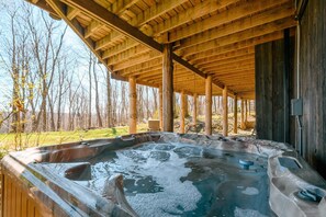 Bain à remous extérieur