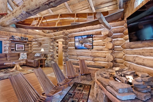 Wingard Lodge - Luxury Cabin Ideal for Celebrations.