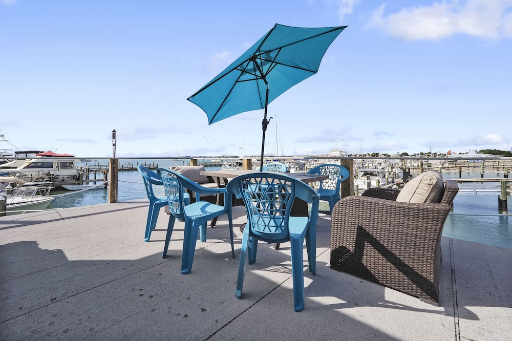 Fort Pierce House boat