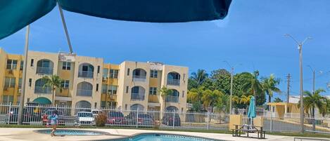 Utomhuspool