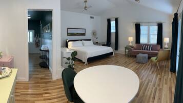 1 bedroom, desk, iron/ironing board, free WiFi