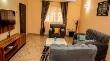 Business-Apartment | Schreibtisch, kostenloses WLAN