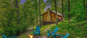 Minutes to Caves - 2 KINGS. Hot Tub. Games. Firepit. Close to Everything