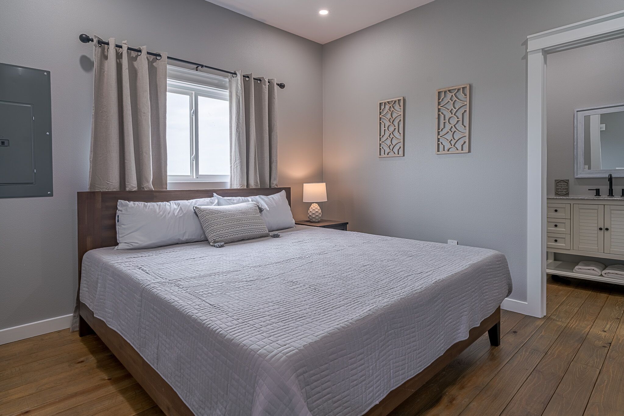 NEW! 🏖️Walk2Beach ✨Monthly Stays Welcome☀️ Amazing Sunset &amp; Sunrise