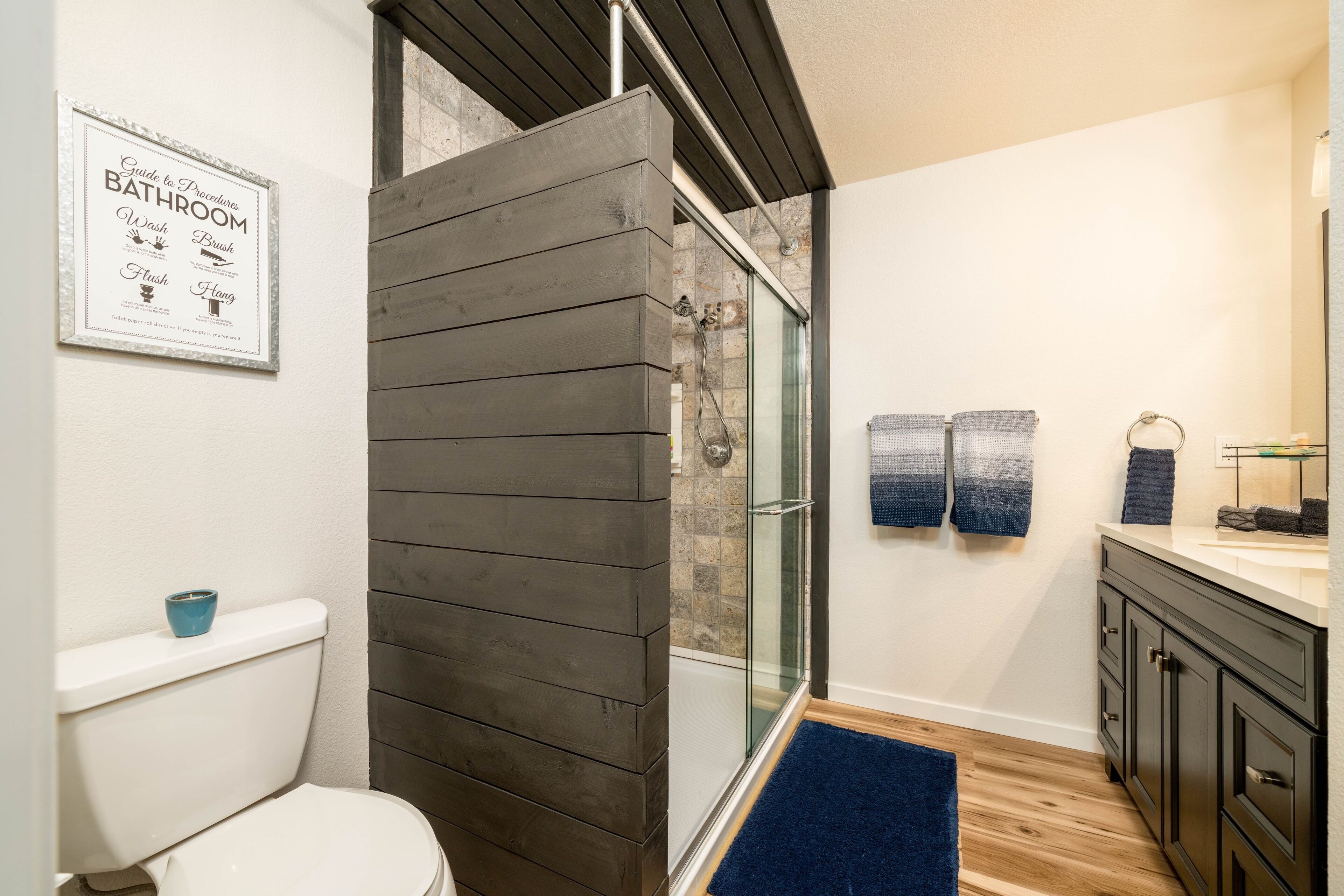 New! Barefoot Villa with a Heated Pool & Spa