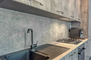 Fridge, microwave, oven, stovetop - Porto Letizia Paganini 4, Porlezza, Italy (Porlezza)