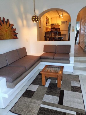 Smart TV - In the Romantic Zone, 5 minutes from Los Muertos beach (Puerto Vallarta)