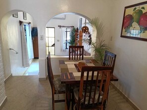 Dining - In the Romantic Zone, 5 minutes from Los Muertos beach (Puerto Vallarta)