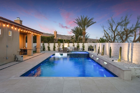 Outdoor pool, a heated pool