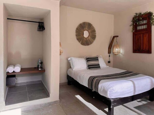 1 bedroom, iron/ironing board, WiFi, bed sheets