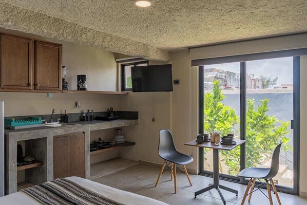 1 chambre, fer et planche à repasser, Wi-Fi, literie fournie
