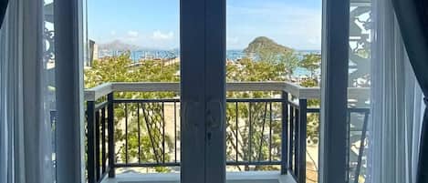 Chambre Deluxe double, vue sur la mer | Vue de la chambre