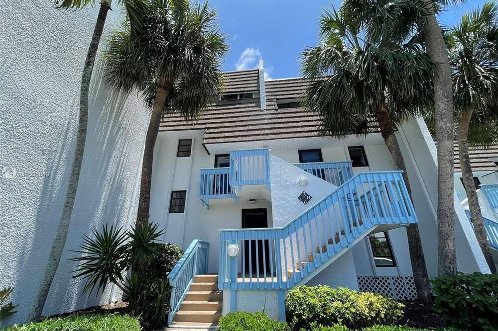 Jensen Beach Condo