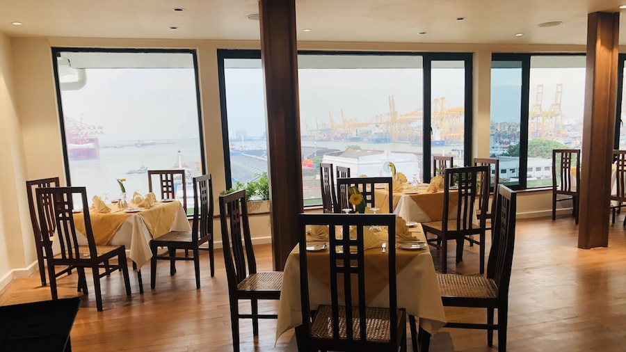 Grand Oriental Hotel