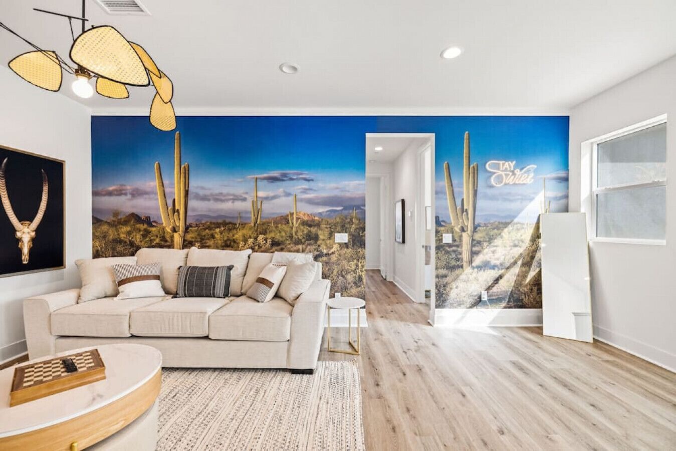 Armonia #1 · Blissful Lakefront Haven w/ Stunning views & Spool