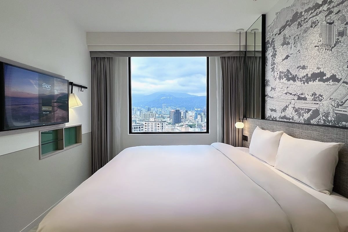 Deluxe tweepersoonskamer | 1 slaapkamer, luxe beddengoed, donsdekens, een minibar